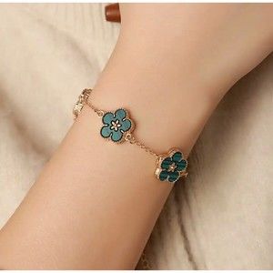 Fashion Summer Sweet Colorful Five Leaves Flower Bracelets For Girl Women